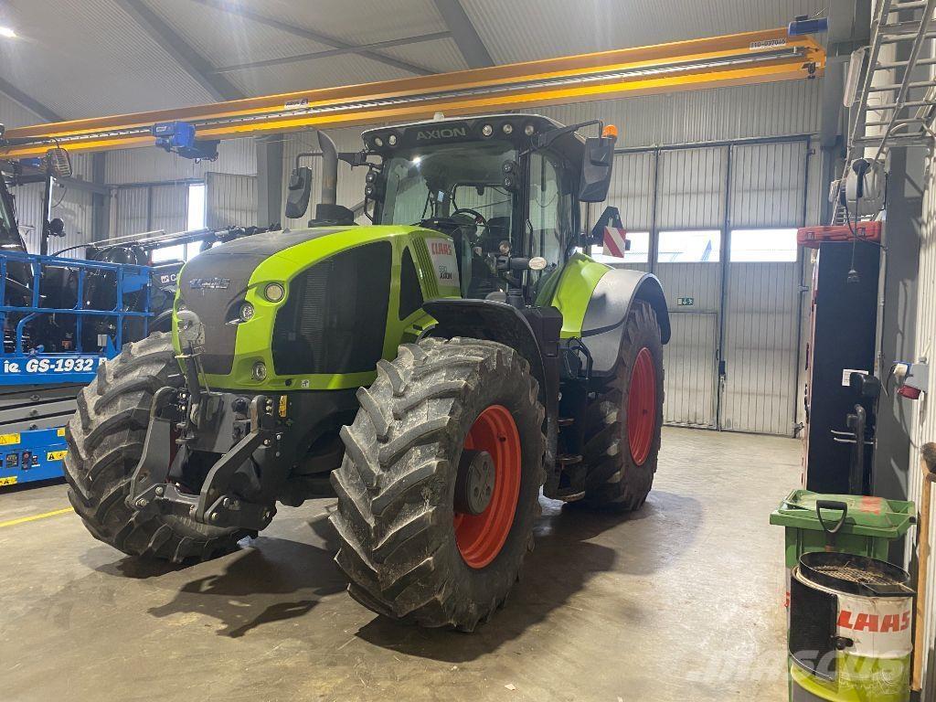CLAAS Axion 930 Traktorok