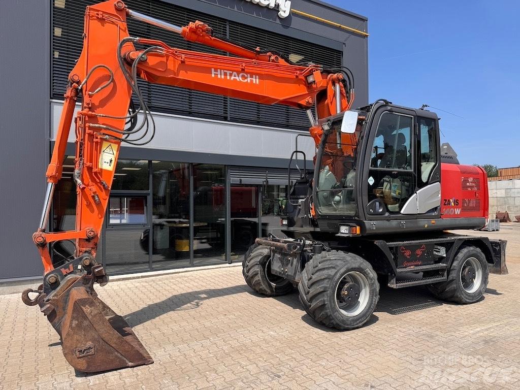 Hitachi 140W Gumikerekes kotrók