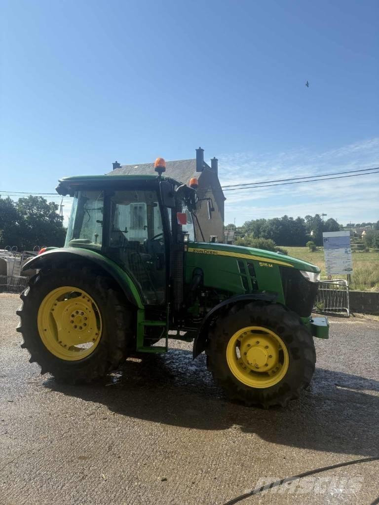 John Deere 5115M Traktorok