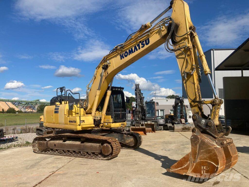 Komatsu PC210LC-11 Lánctalpas kotrók