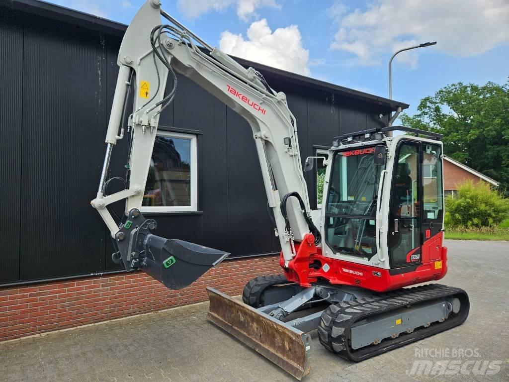 Takeuchi TB 260 Mini kotrók < 7t