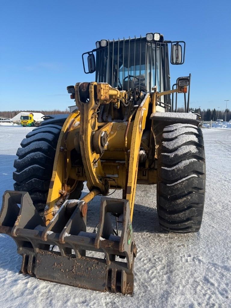 CAT 950G Gumikerekes homlokrakodók