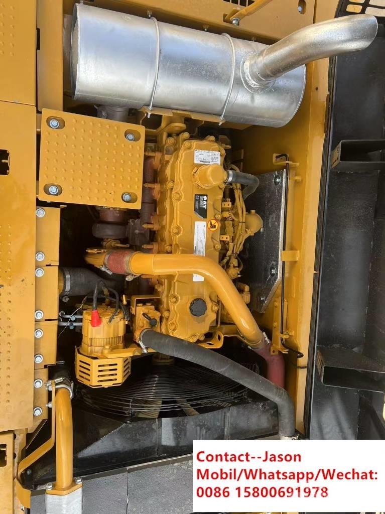 CAT 330 D2L Lánctalpas kotrók