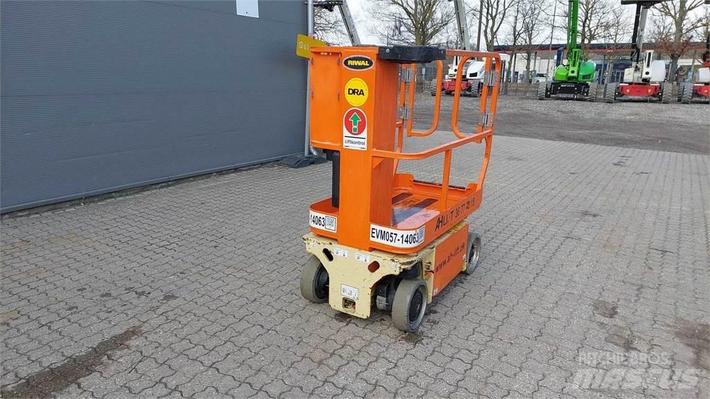 JLG 1230ES Egyéb felvonók és állványok