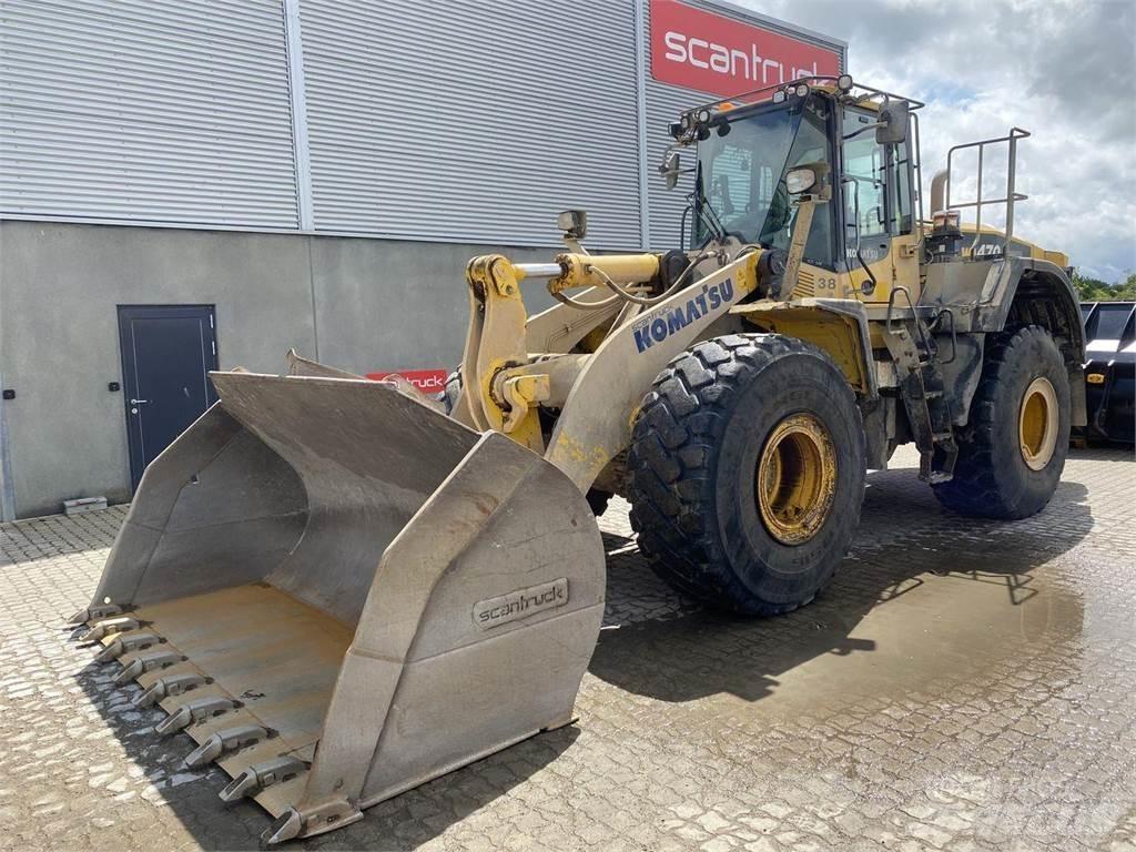 Komatsu WA470-7 Gumikerekes homlokrakodók