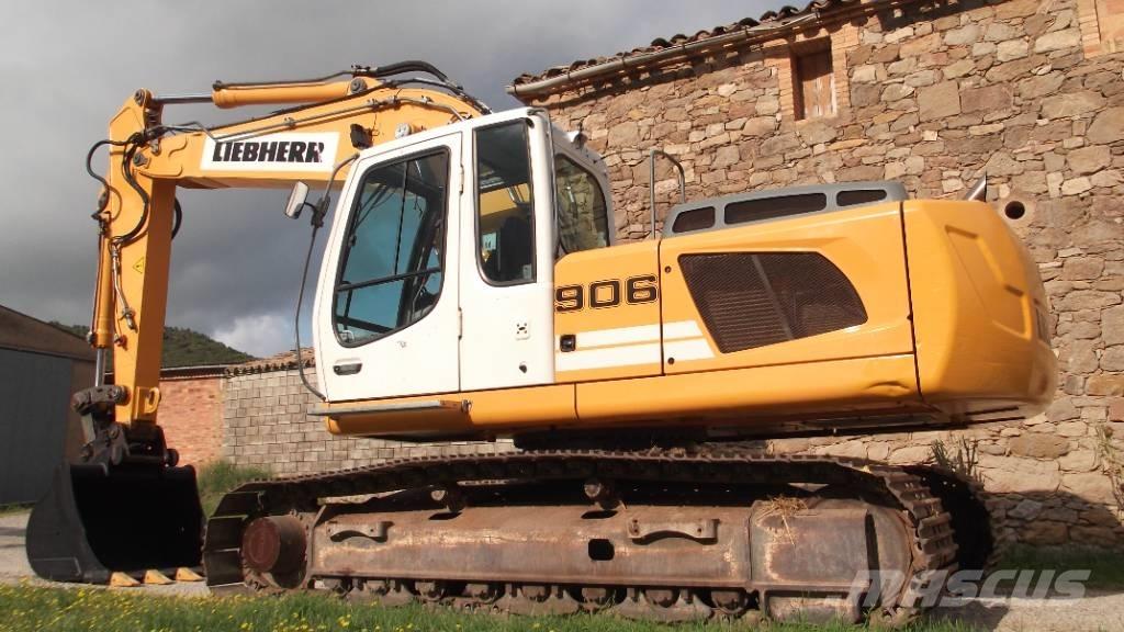 Liebherr R 906 LC Lánctalpas kotrók