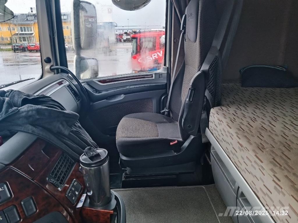 DAF XF 510 Horgos rakodó teherautók