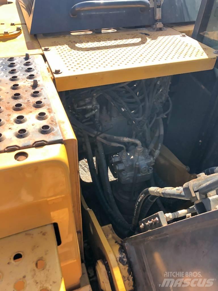 John Deere 130G Lánctalpas kotrók
