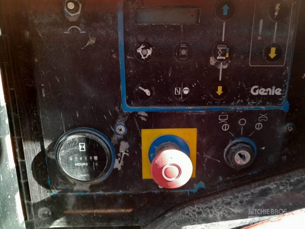 Genie GS2668RT Ollós emelők