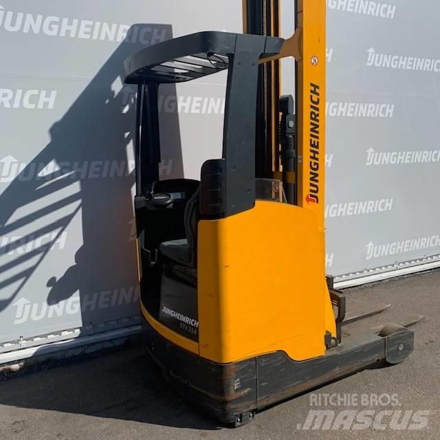 Jungheinrich ETV 214 Tolóoszlopos targonca