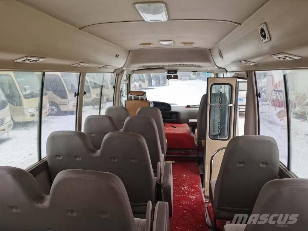 Toyota Coaster Bus Mini buszok
