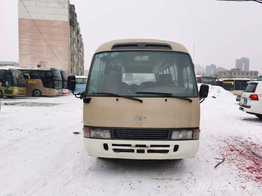 Toyota Coaster Bus Mini buszok