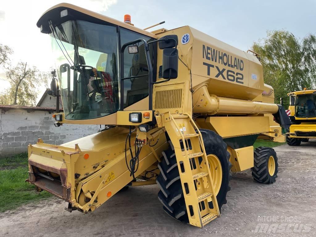 New Holland TX 62 Kombájnok