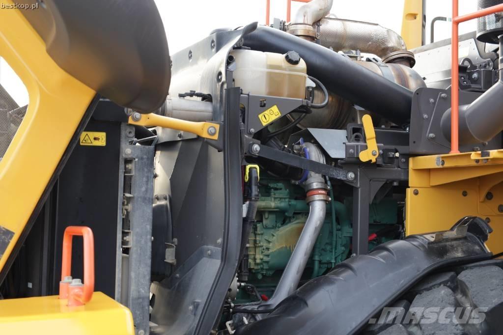 Volvo L 110 H Gumikerekes homlokrakodók