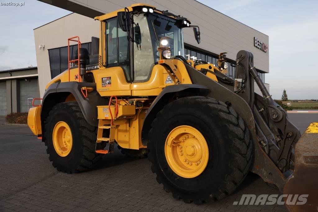 Volvo L 110 H Gumikerekes homlokrakodók