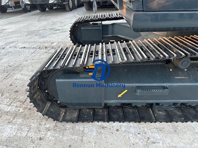 Hyundai HX220 HD Lánctalpas kotrók