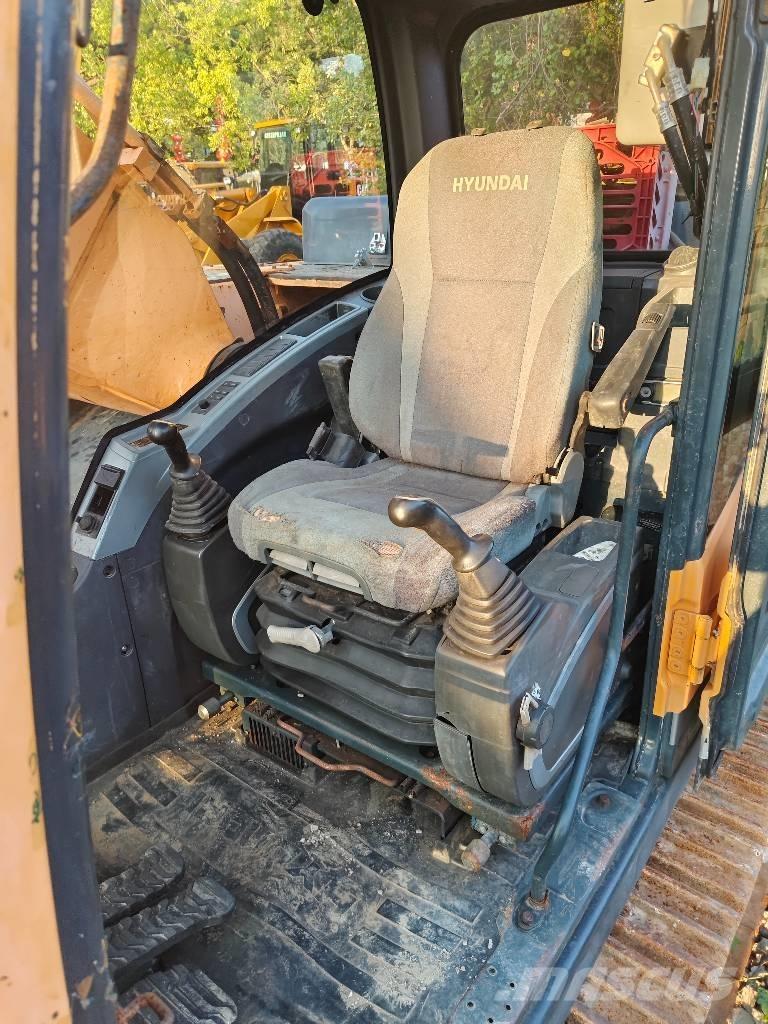 Hyundai R330LC-9S Lánctalpas kotrók