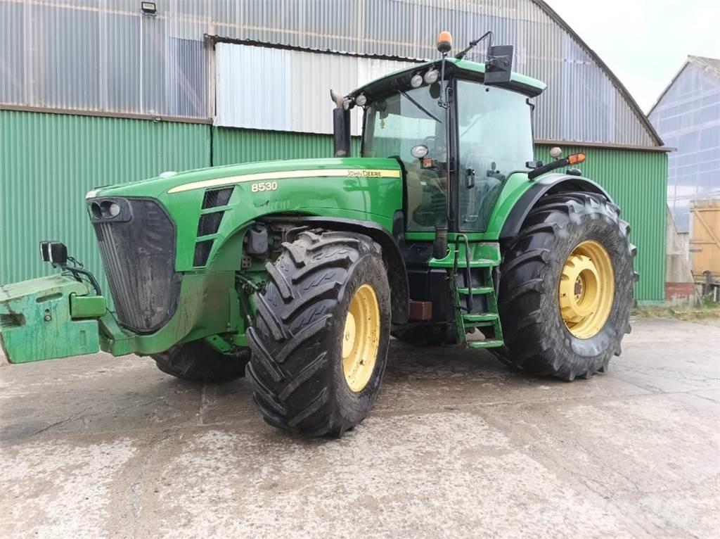 John Deere 8530 Traktorok
