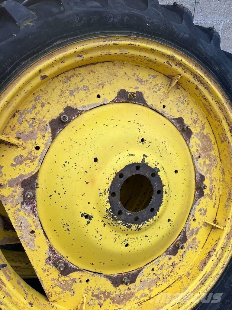 Alliance 230/95R44 Gumiabroncsok, kerekek és felnik