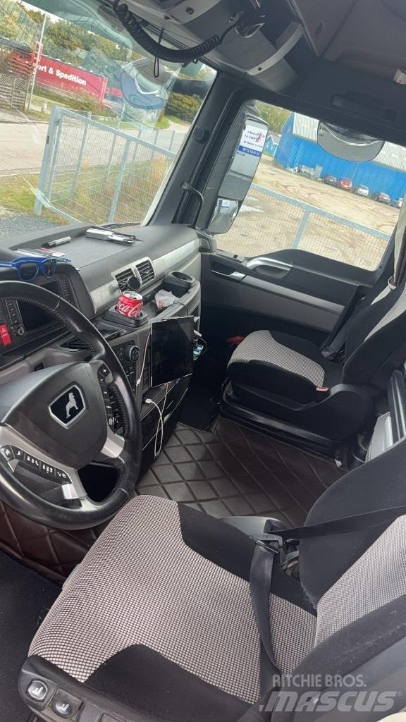MAN TGX 35.510 Horgos rakodó teherautók