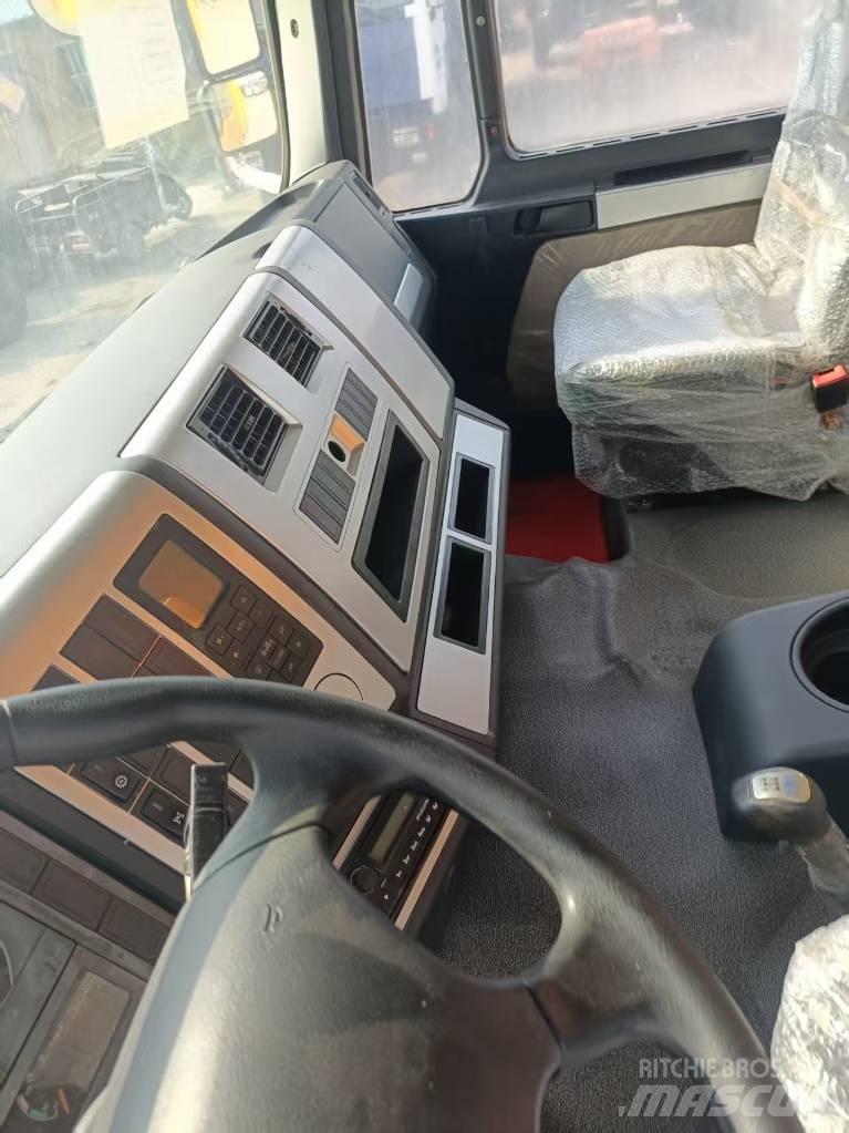 Sinotruk HOWO NX Mezei dömperek