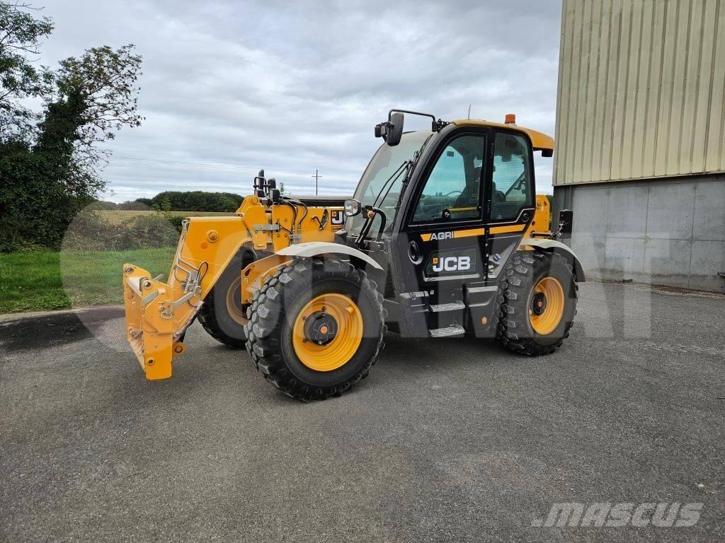 JCB 536-95 Agri Plus Teleszkópos rakodók