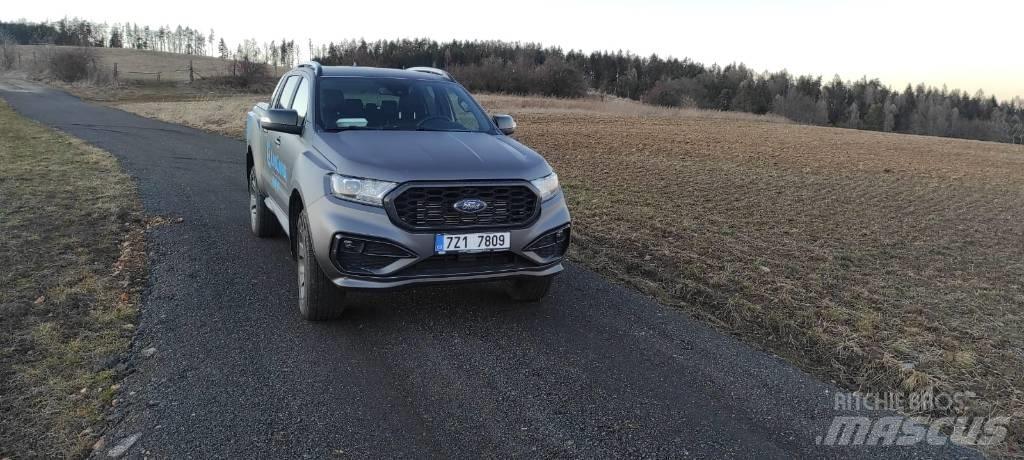 Ford Ranger Kis teherszállító/Platós kocsi