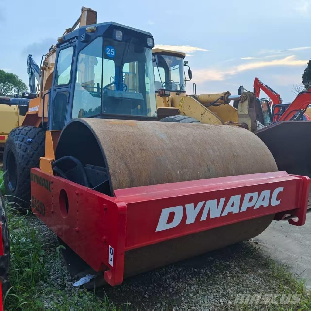 Dynapac CA 25 D Egydobos hengerek