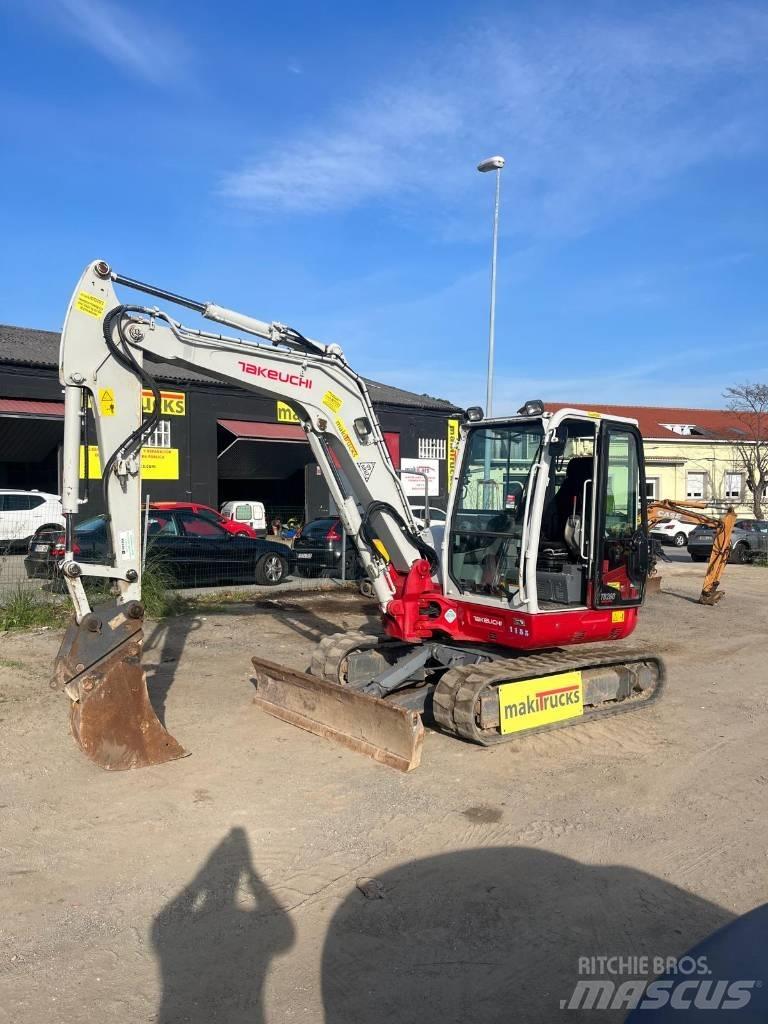 Takeuchi TB260 Mini kotrók < 7t
