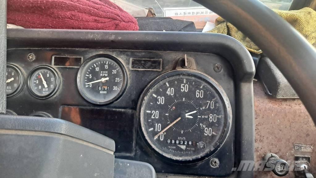 Kato NK 1000 Terepdaruk