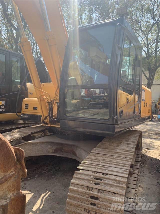 Hyundai R215-7 Lánctalpas kotrók