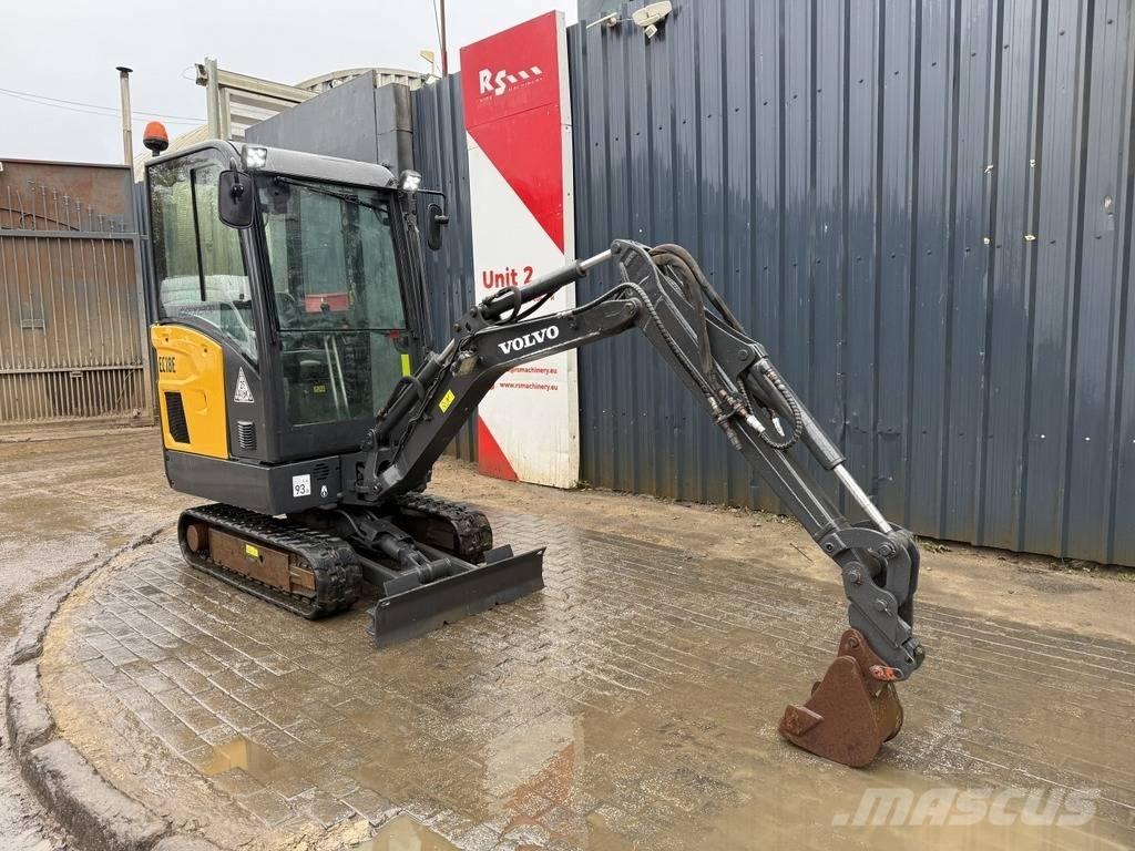 Volvo EC 18 E Mini kotrók < 7t