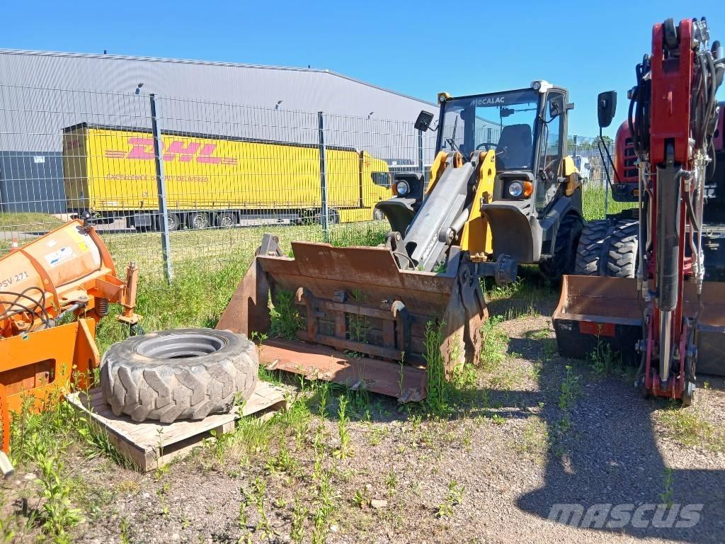Mecalac AX 850 Gumikerekes homlokrakodók