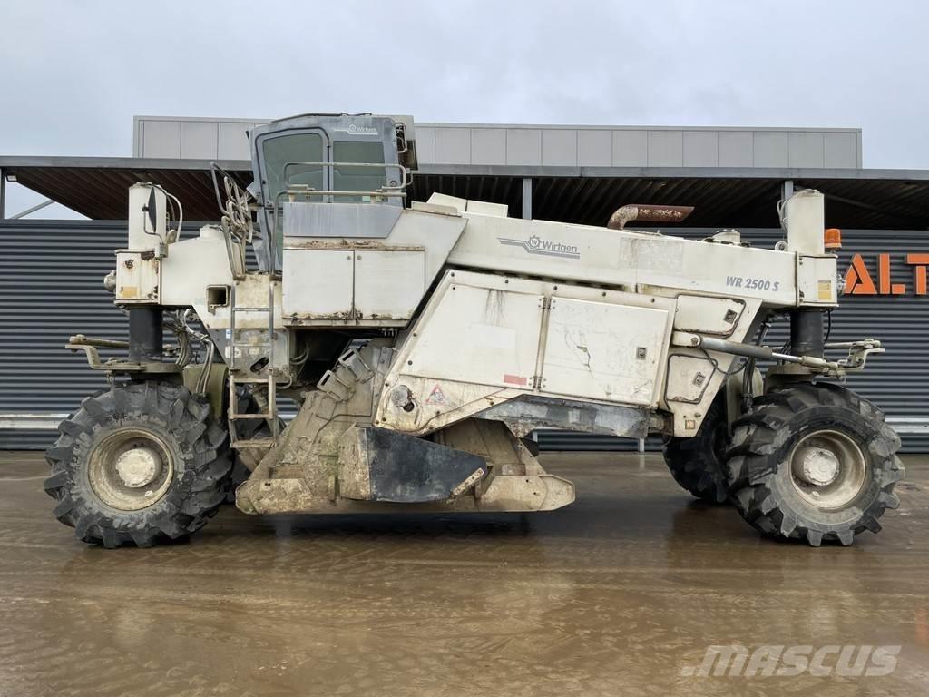 Wirtgen WR 2500S Aszfalt aprítók
