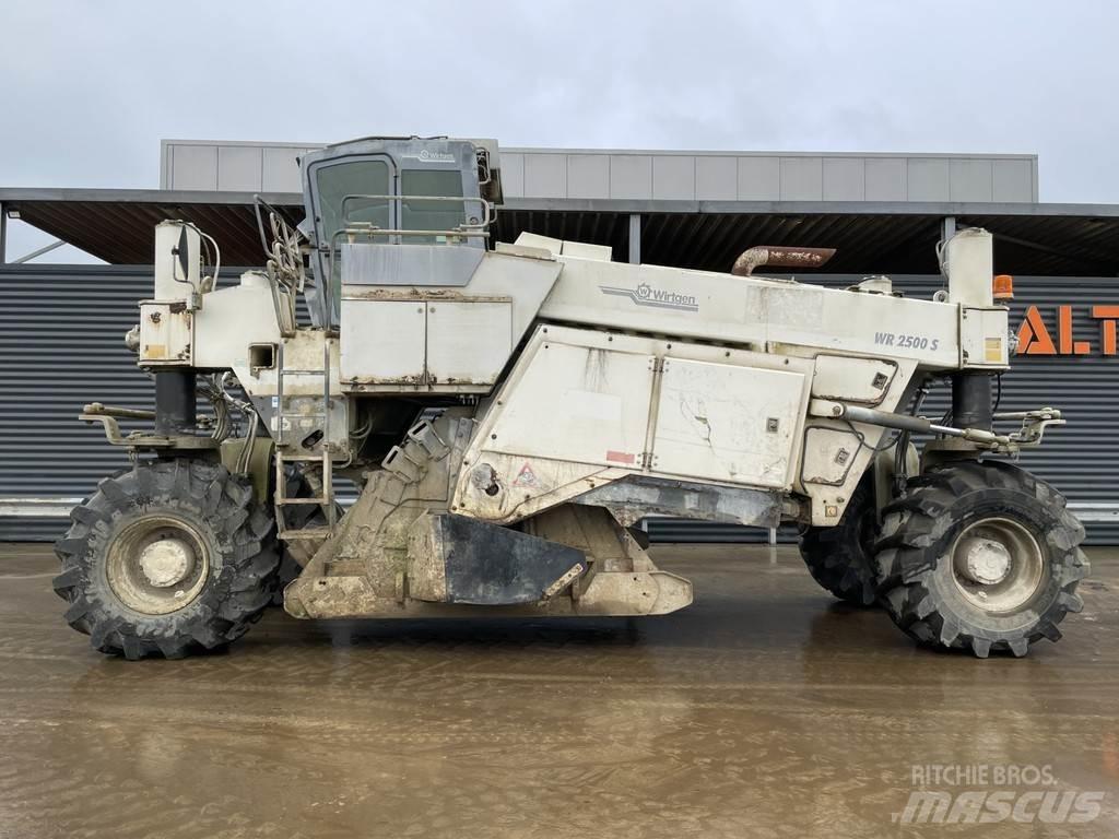 Wirtgen WR 2500S Aszfalt aprítók