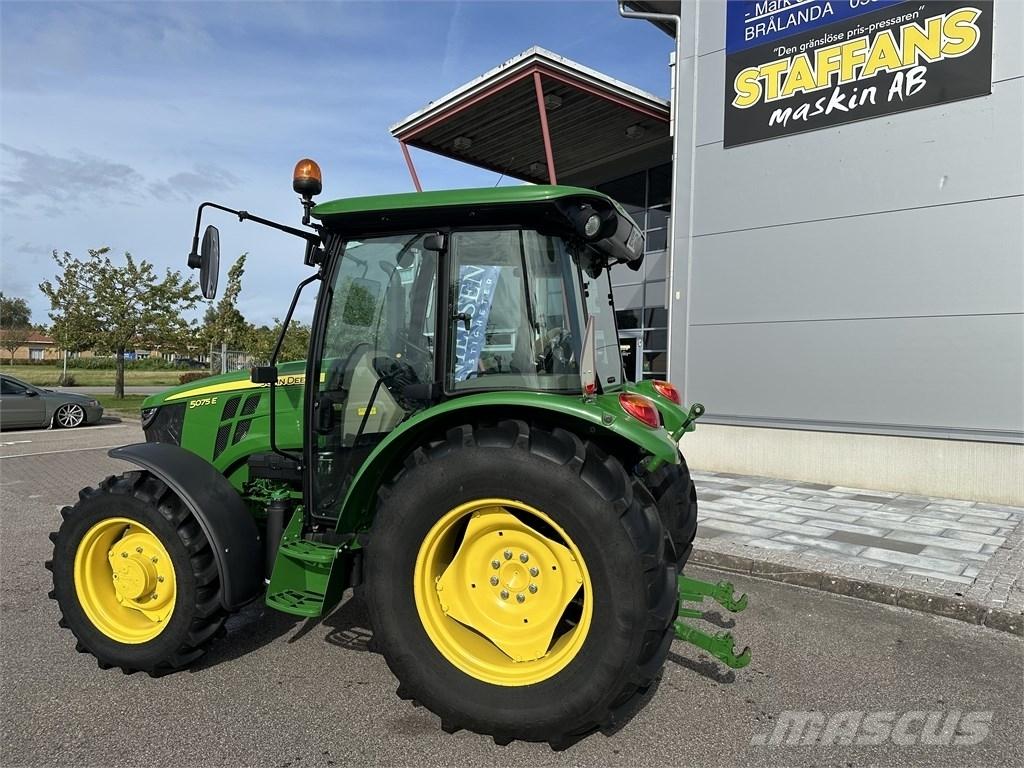 John Deere 5075 E Traktorok
