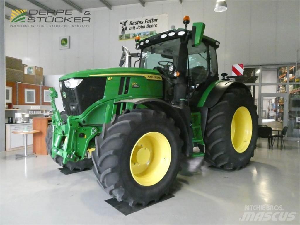 John Deere 6R 250 Traktorok