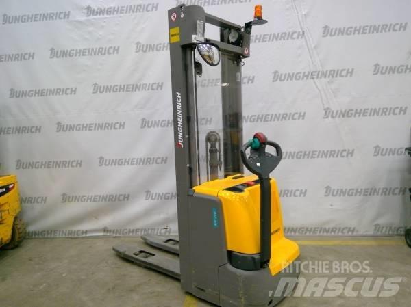Jungheinrich EJC 216 Gyalogkíséretű targonca