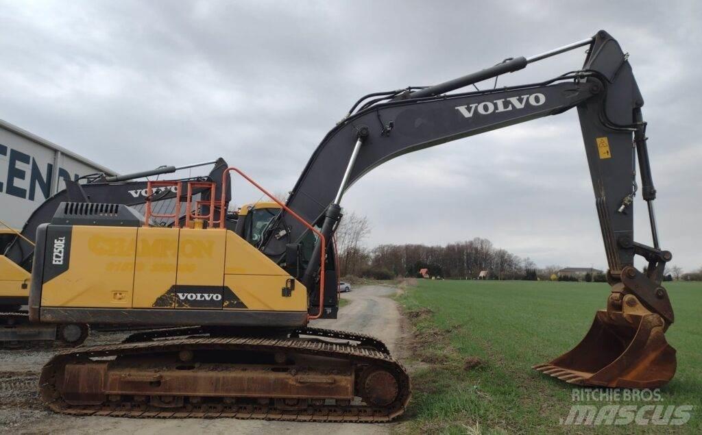 Volvo EC250EL Lánctalpas kotrók