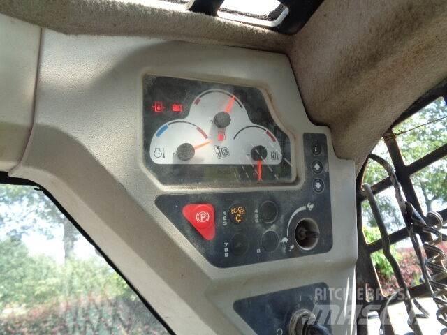JCB 135 R Kompaktrakodók