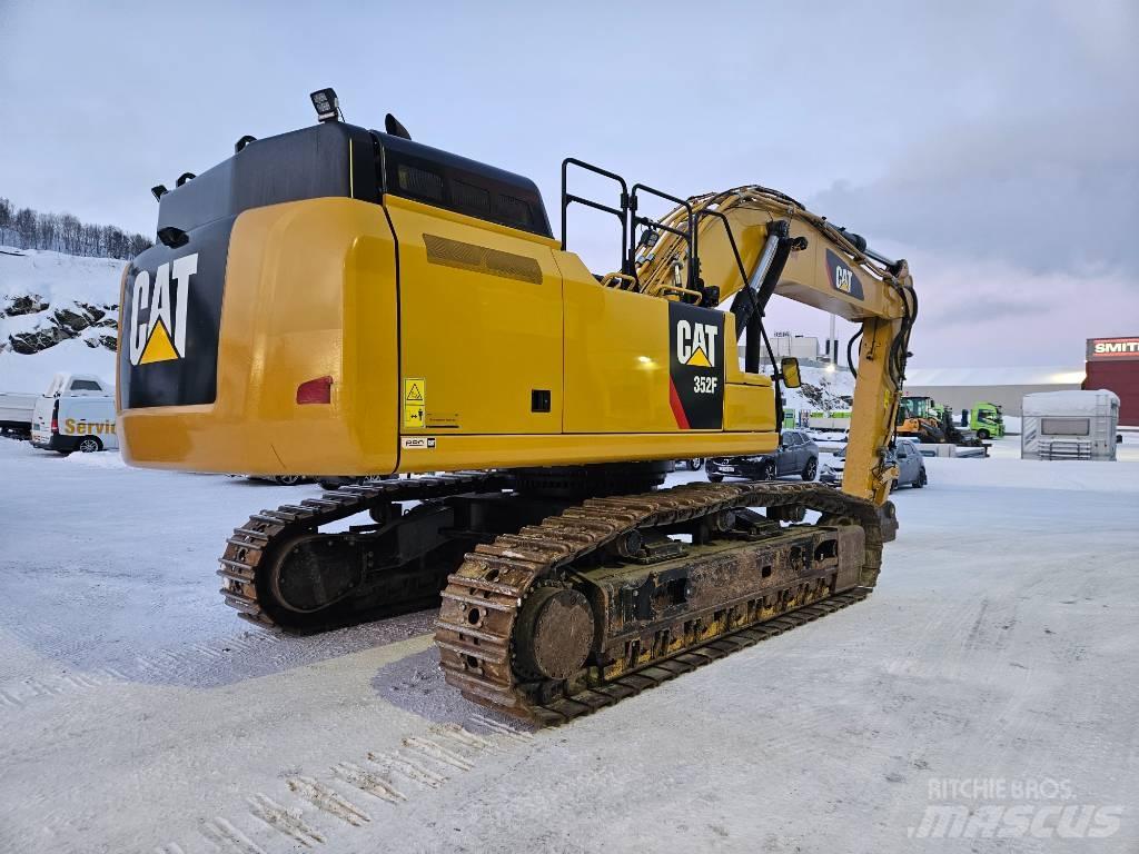 CAT 352 Lánctalpas kotrók