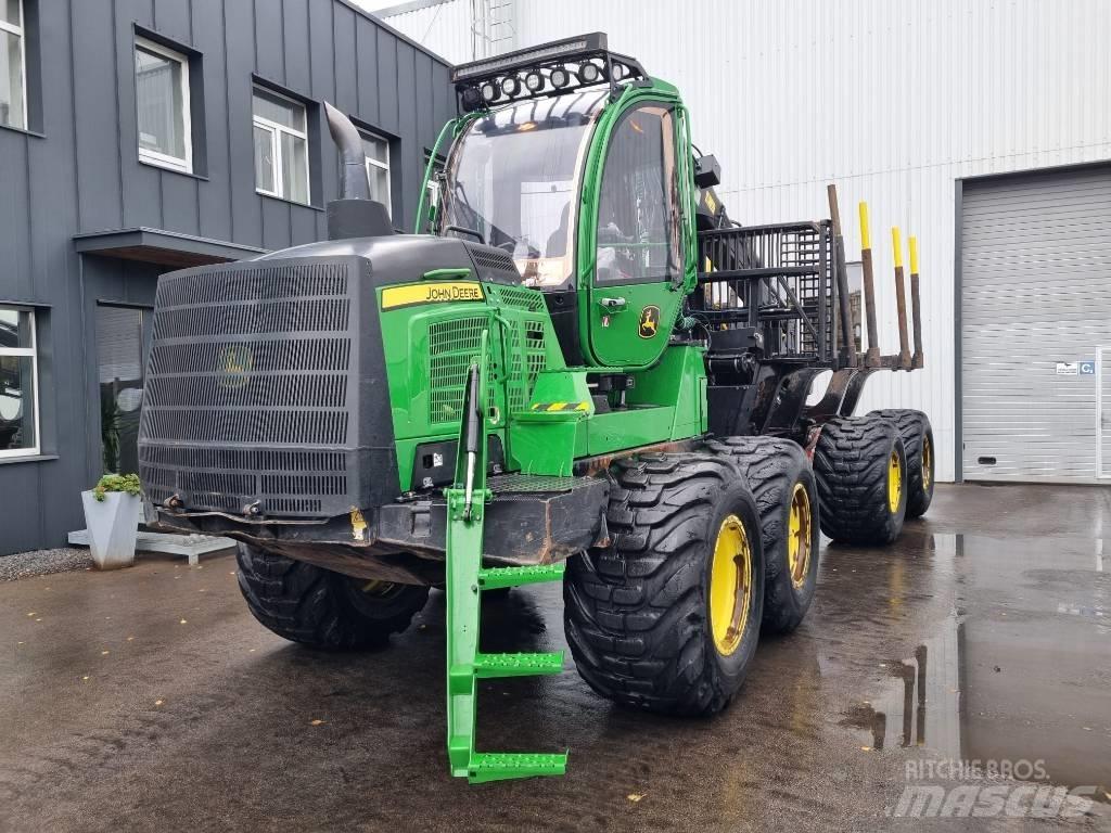 John Deere 1210 G Kihordók