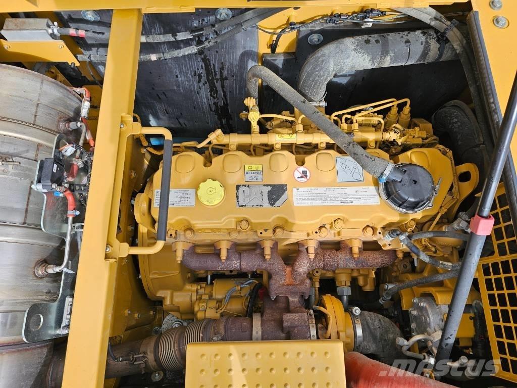 CAT 336 Next Gen Lánctalpas kotrók