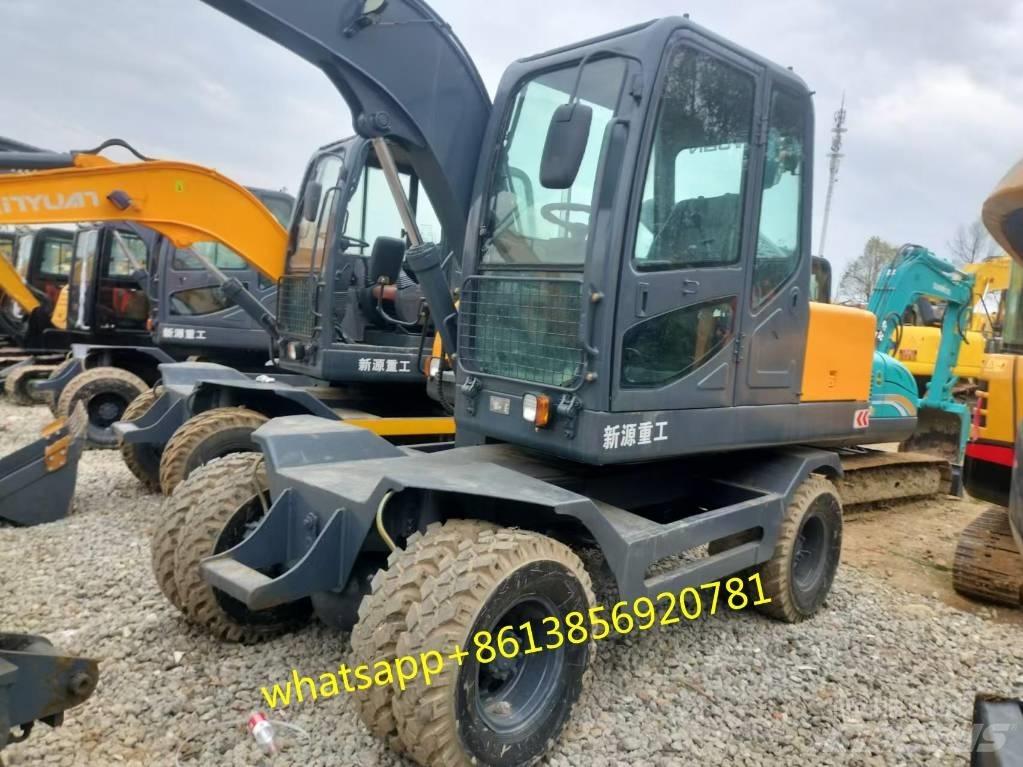 Xinyuan XYB75W-9 Gumikerekes kotrók