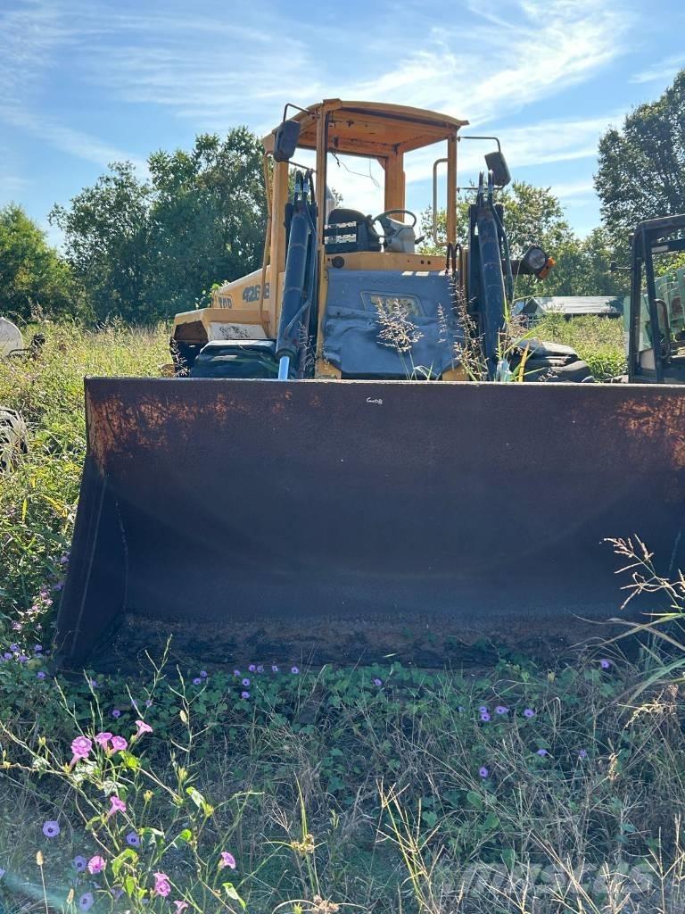 JCB 426 B Gumikerekes homlokrakodók