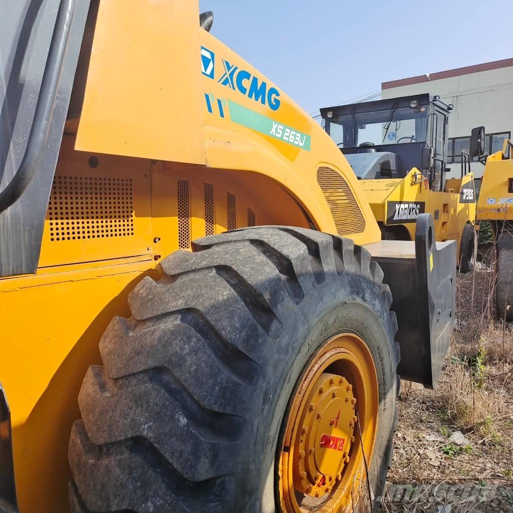 XCMG XS 263 J Egydobos hengerek