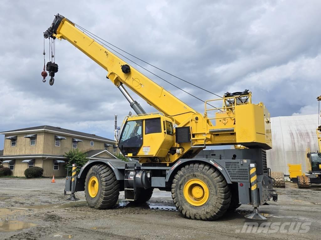 Grove RT 765 E-2 Mobil daruk