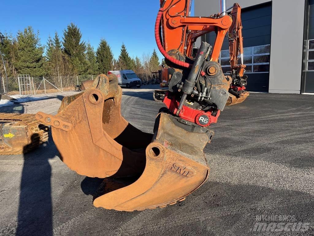 Hitachi ZX 210 LC-6 Lánctalpas kotrók