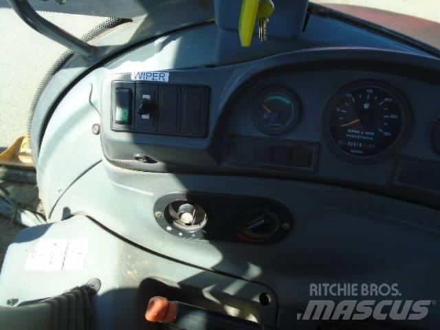 New Holland 575 E Kotrórakodók