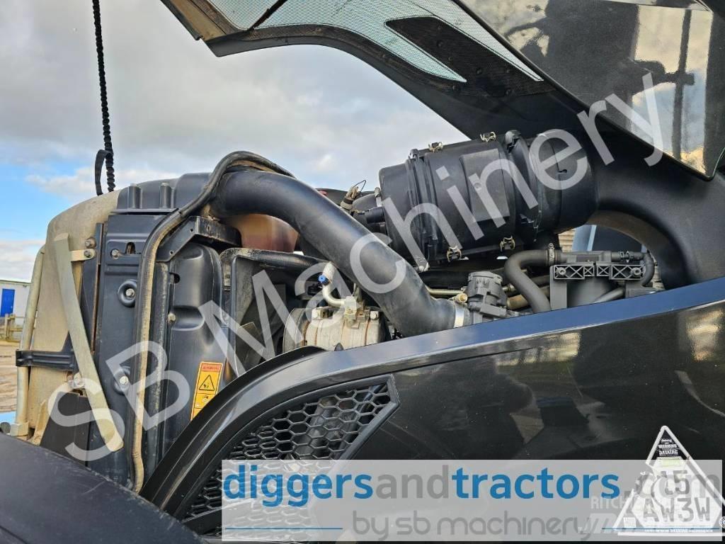 Valtra T 154 Traktorok